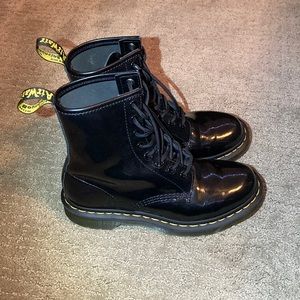 Dr Martens 1460 Womens Patent Leather Lace Up Boots